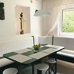 Flair Apartmanhaz Apartment *