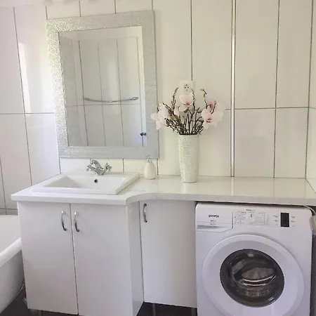 Apartment Flair Apartmanhaz *