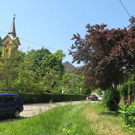 Apartment Flair Apartmanhaz